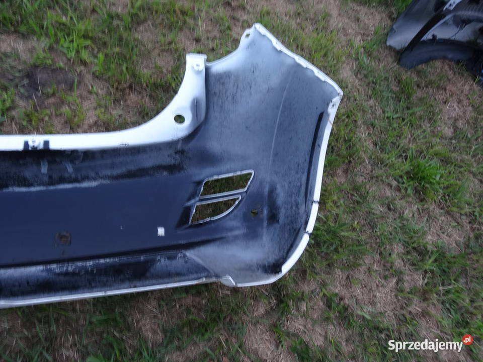 zderzak tył tylny suzuki splash lift Zderzaki Niemodlin