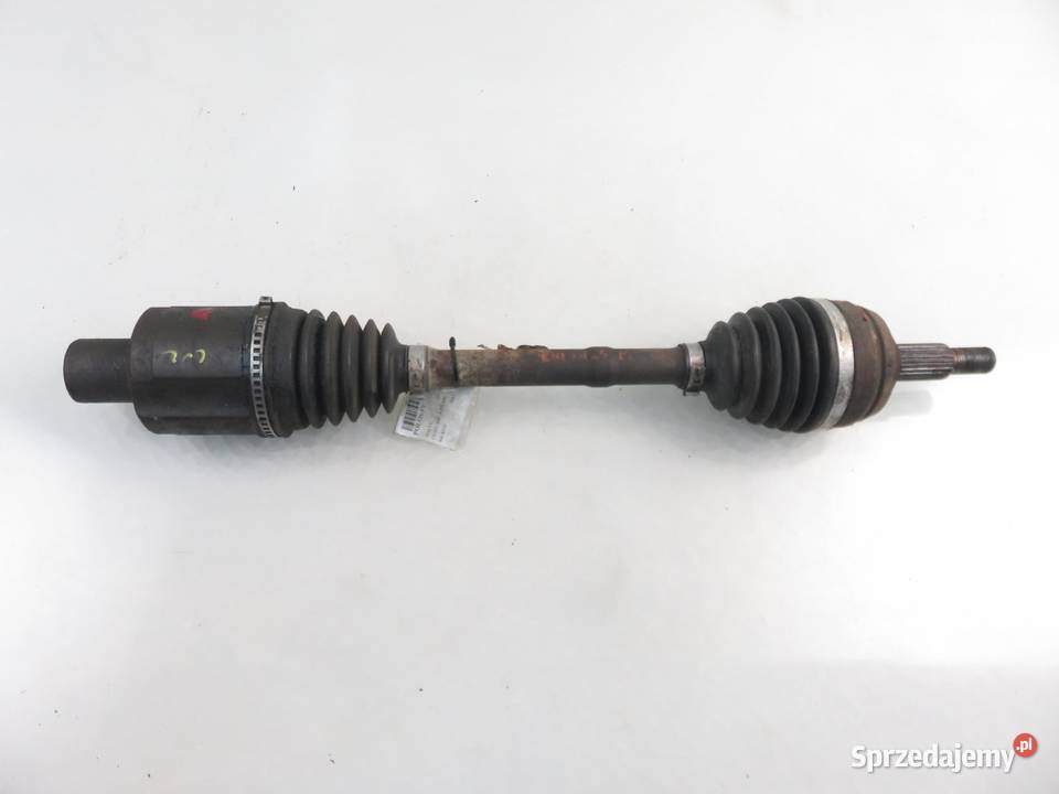 PÓŁOŚ PRAWA PRZEDNIA DACIA DUSTER 16 16V 4x4