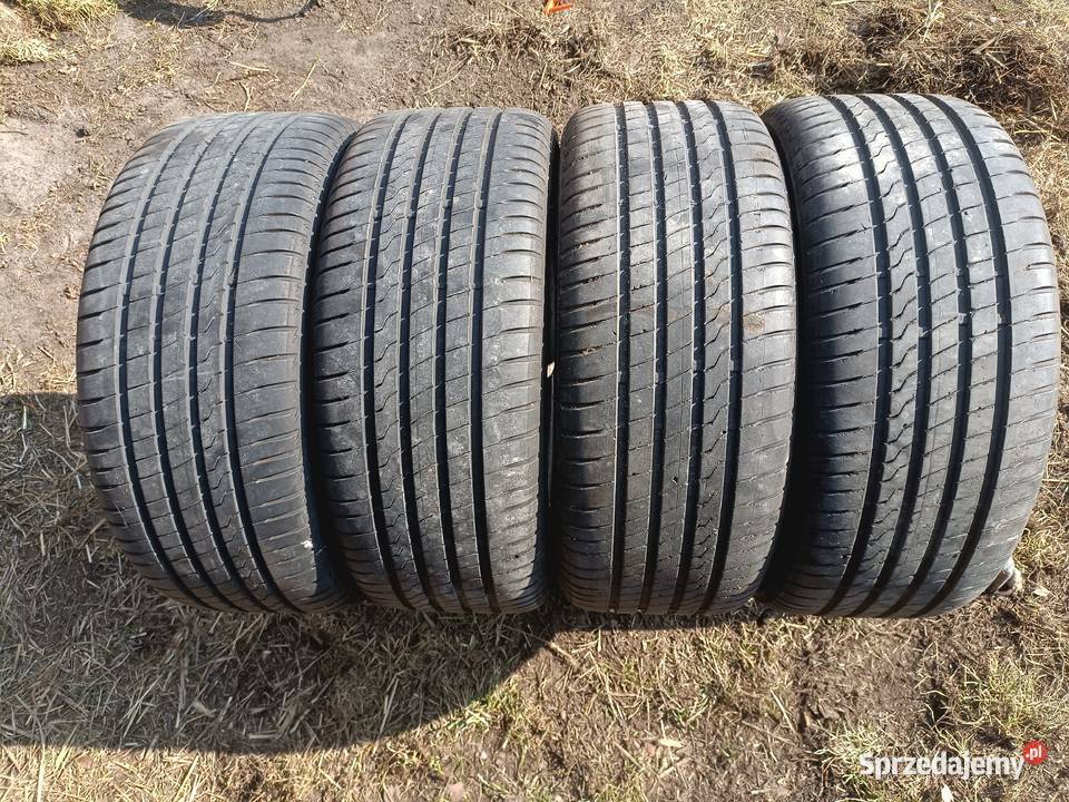 Komplet opon letnich Firestone 23545 R17 7 mm