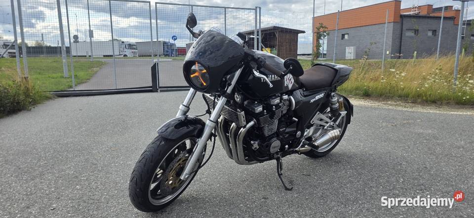 Yamaha XJR 1200 Cafe Racer manualna