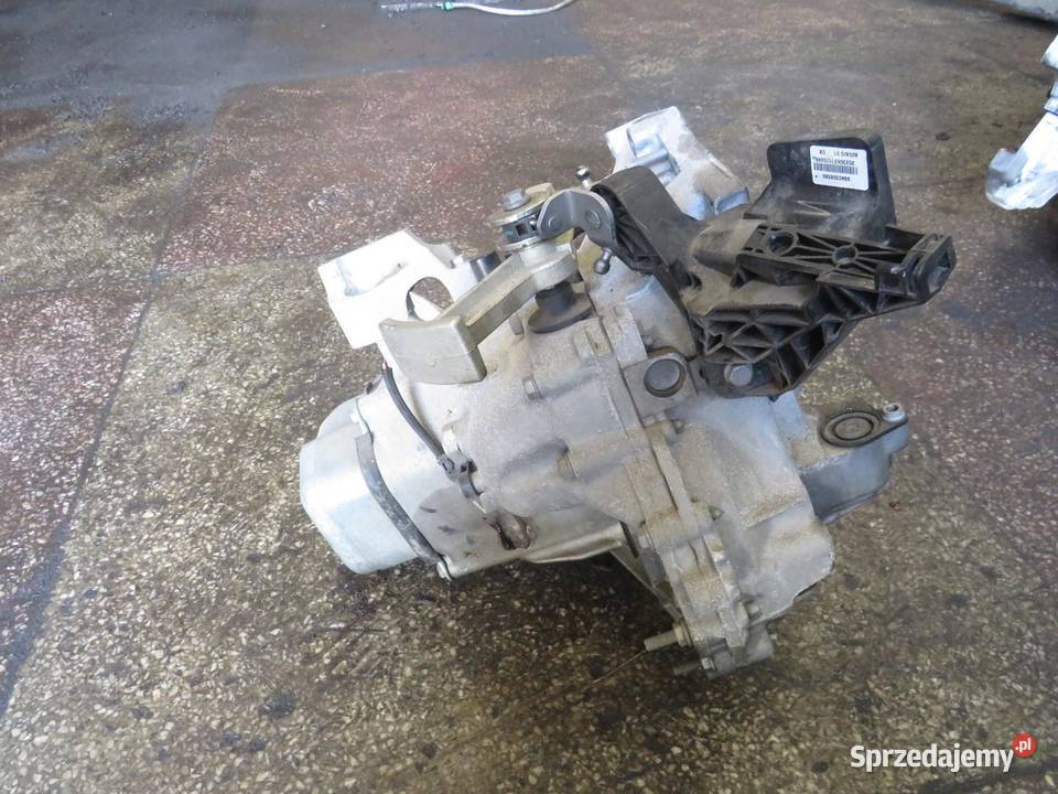 SKRZYNIA BIEGÓW OPEL CORSA F 12 VTI 20A730 osobowe