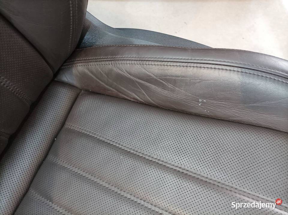 FOTELE KANAPA BOCZKI WENTYLOWANE LAURIN KLEMENT Rok produkcji 2019 Fotele i kanapy świętokrzyskie