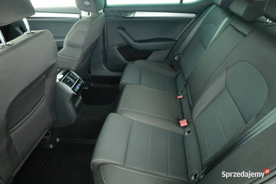 Skoda Superb 15 TSI radio śląskie Katowice sprzedam