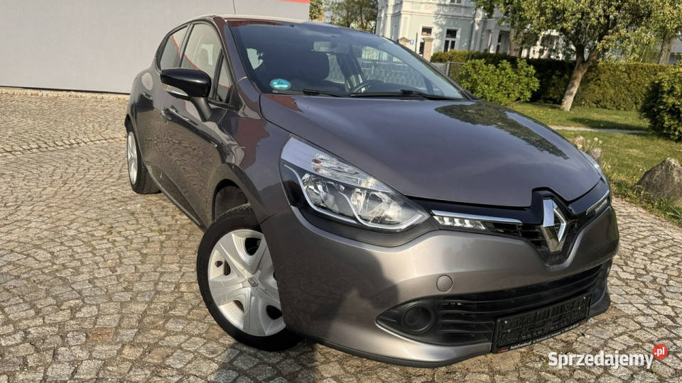 Renault Clio 12 Benzyna 75 z Niemiec ASO Strzegom