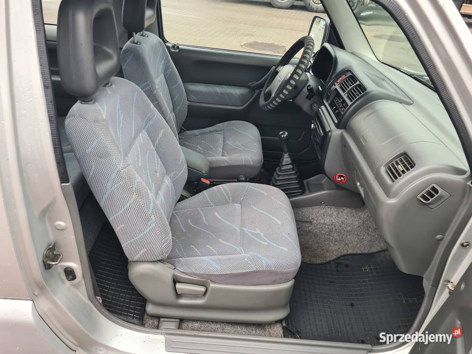 Suzuki Jimny 4x4 13 LPGGAZ 82 Wspomaganie 1300cm3 Bujaków sprzedam