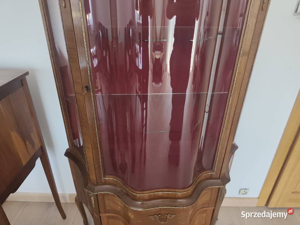 Witryna serwantka w stylu Ludwika XVI Budzyń