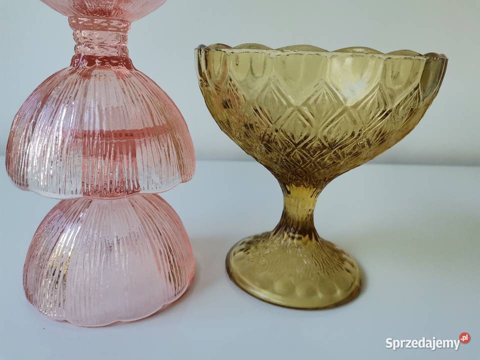 Stara nieużywana cukierniczka Migdały proj ET Porcelana i szkło Katowice sprzedam
