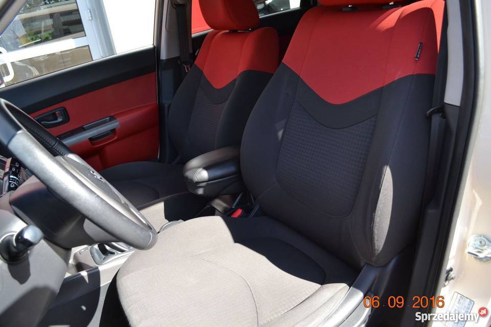 Kia nieuszkodzony kremowy Łowicz sprzedam