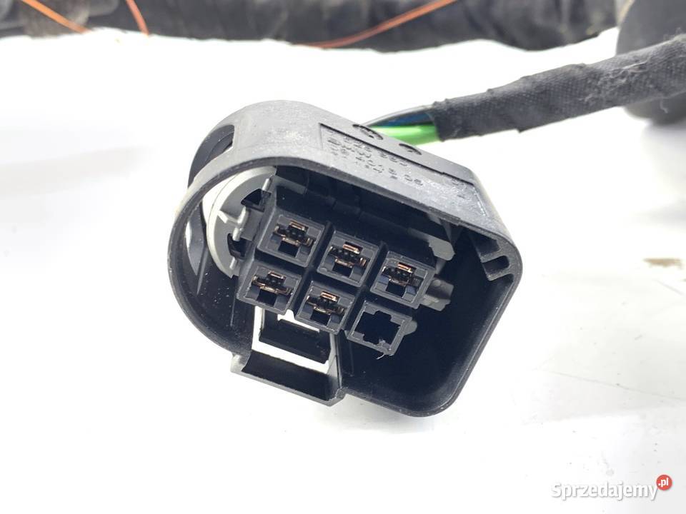 WIĄZKA DRZWI TYŁ PRAWY BMW F16 30 313 1419 osobowe