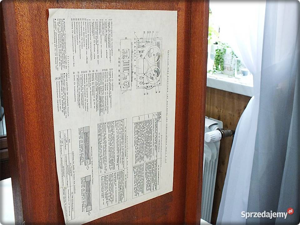 Stary magnetofon szpulowy TESLA B117 Sprzęt Żary