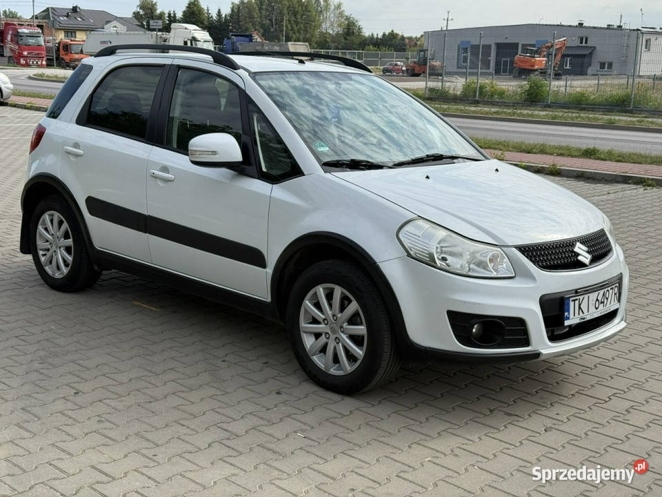 Suzuki SX4 16 Benzyna Serwisowany Gwarancja nieuszkodzony Piekoszów