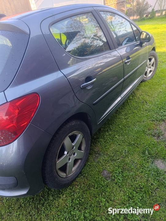 Peugeot 207 Czarna