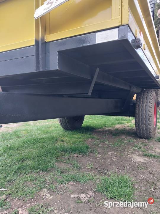 Przyczepa jednoosiowa fabryczna zarejestrowana