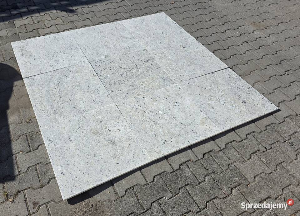 Płytki granitowe kamienne Arctic White dolnośląskie Bielawa