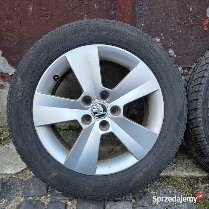 Koło Skoda Rapid Fabia Scala Vw 5JA601025N Pozostałe Bytom