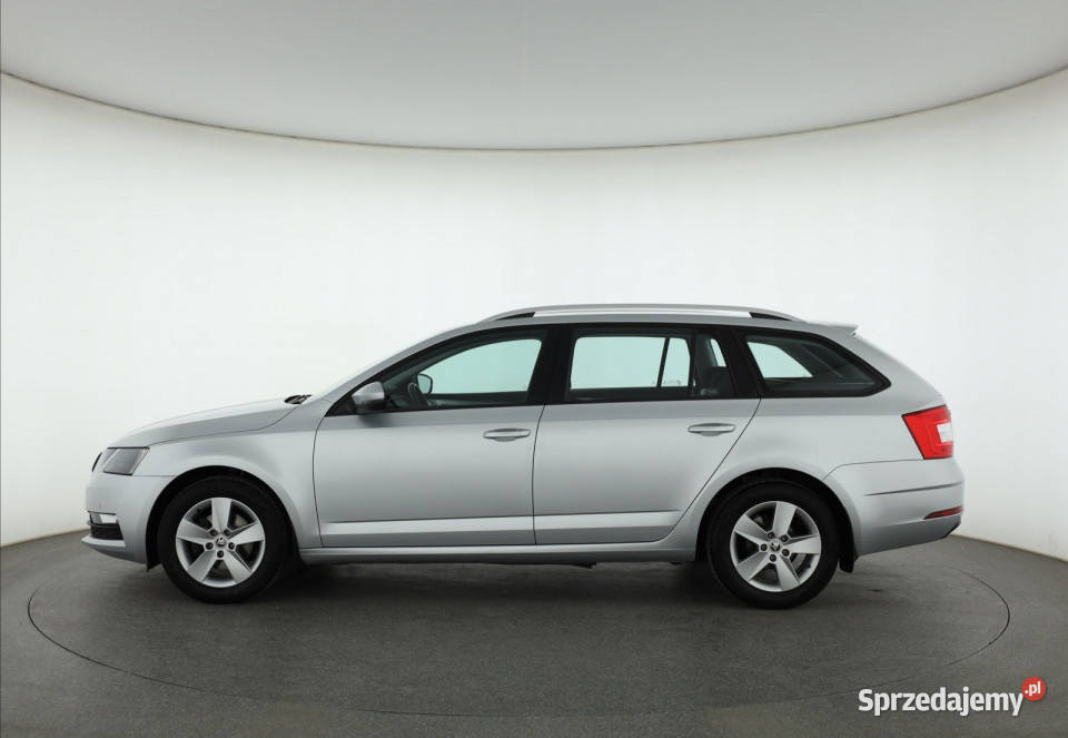 Skoda Octavia 15 TSI Piaseczno
