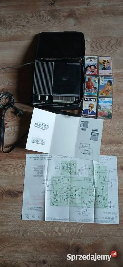 Magnetofon kasetowy Unitra MK 125 automatic