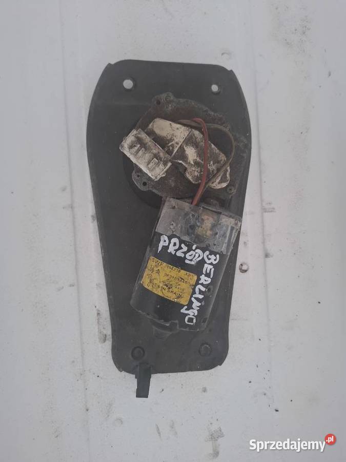 CIREOEN berlingo Partner I silniczek wycieraczek