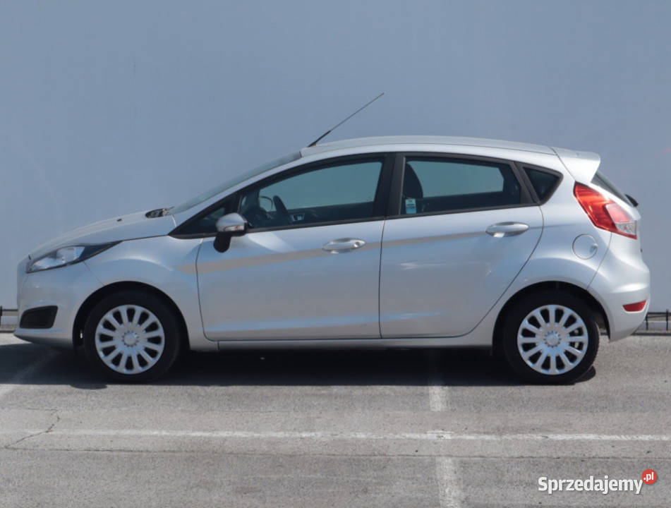 Ford Fiesta 125 wielofunkcyjna kierownica Ford Lublin