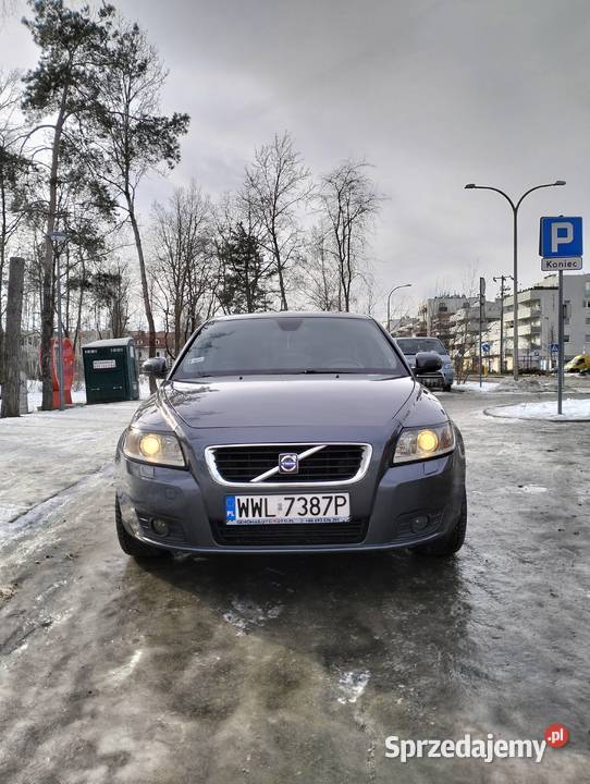 Sprzedam zadbane V50 16 diesel