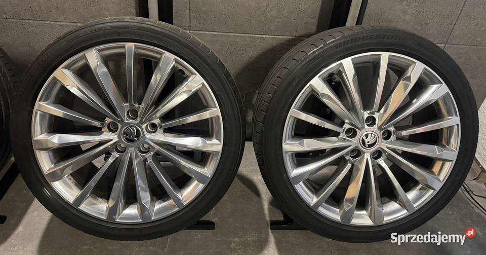 19 Skoda Superb OEM Octavia Phoenix Trinity wielkopolskie Czarnków