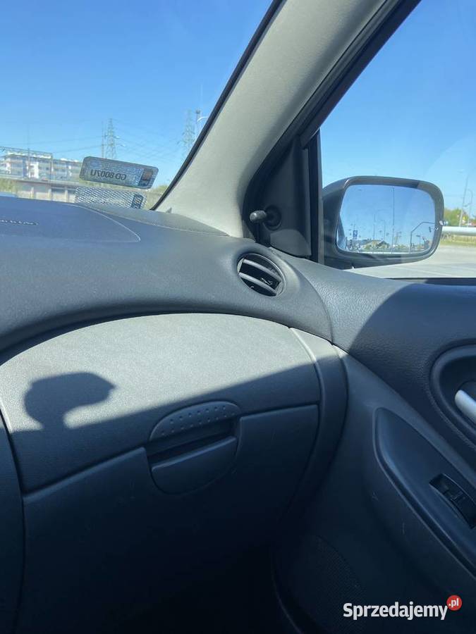 Toyota Yaris Ekonomiczne auto miejskie Rumia