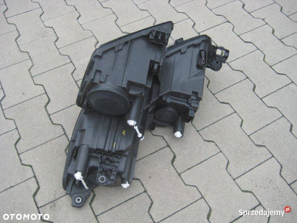SKODA KODIAQ KODIAK LAMPA PRAWA ZWYKŁA Rakoniewice