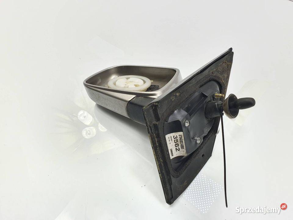 LUSTERKO LEWE TOYOTA YARIS Lipno