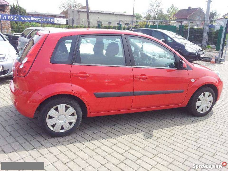 Na sprzedaż Ford Fiesta czerwony szyberdach Krzywizna