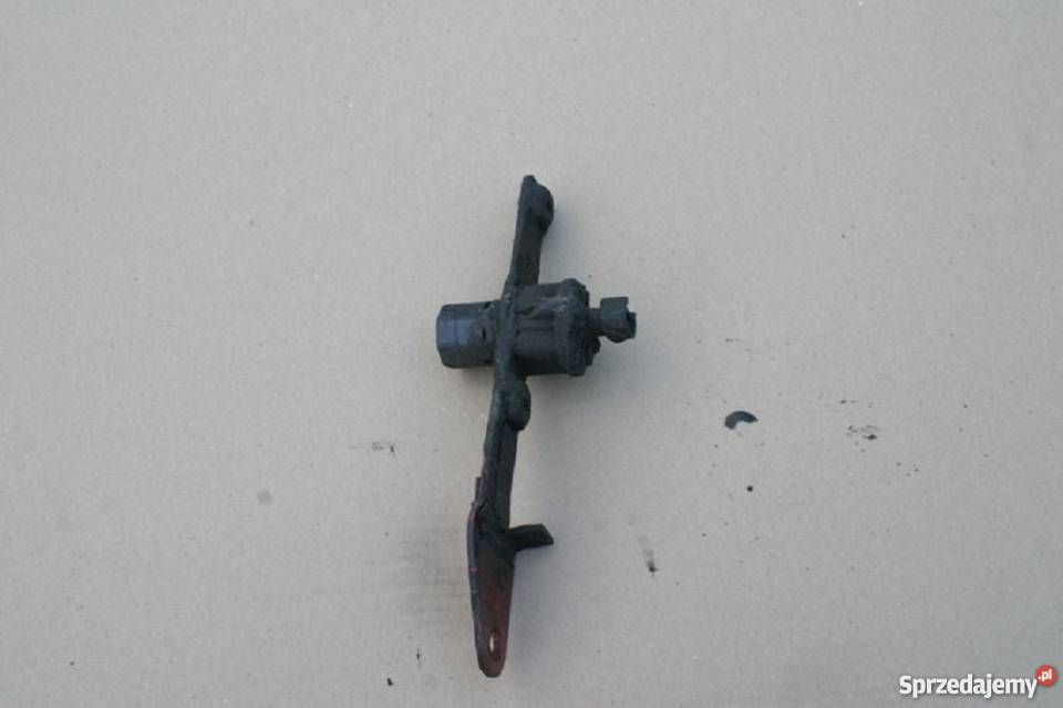 IVECO EUROCARGO WŁĄCZNIK SILNIKA PRZYCISK ciężarowe Bieleń