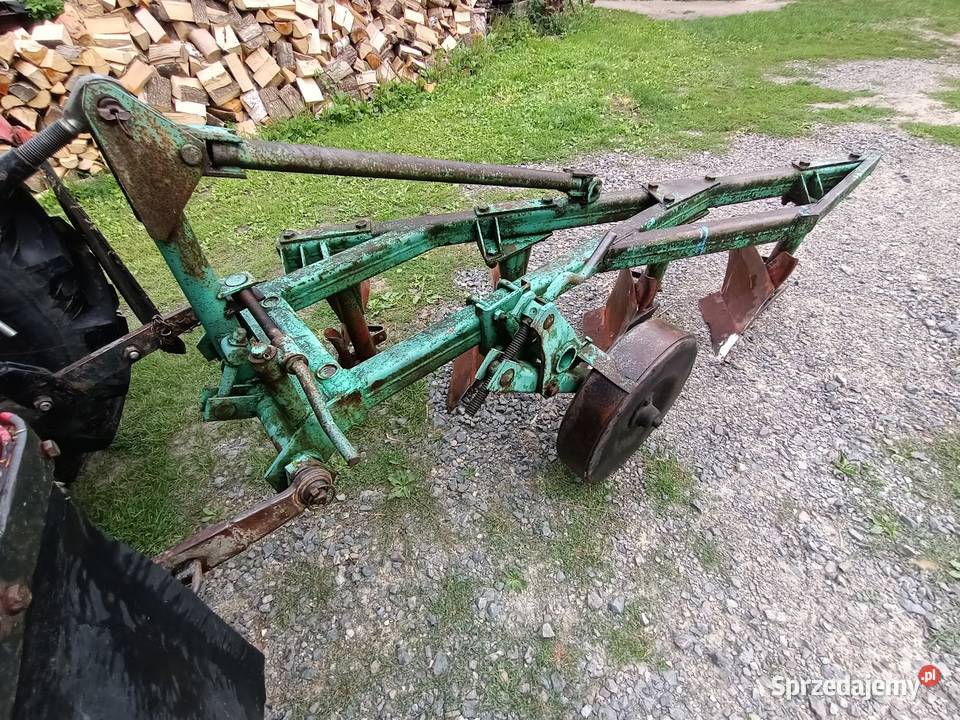Pług Unia Grudziądz 4 podorywkowy 4 skibowy Świerże