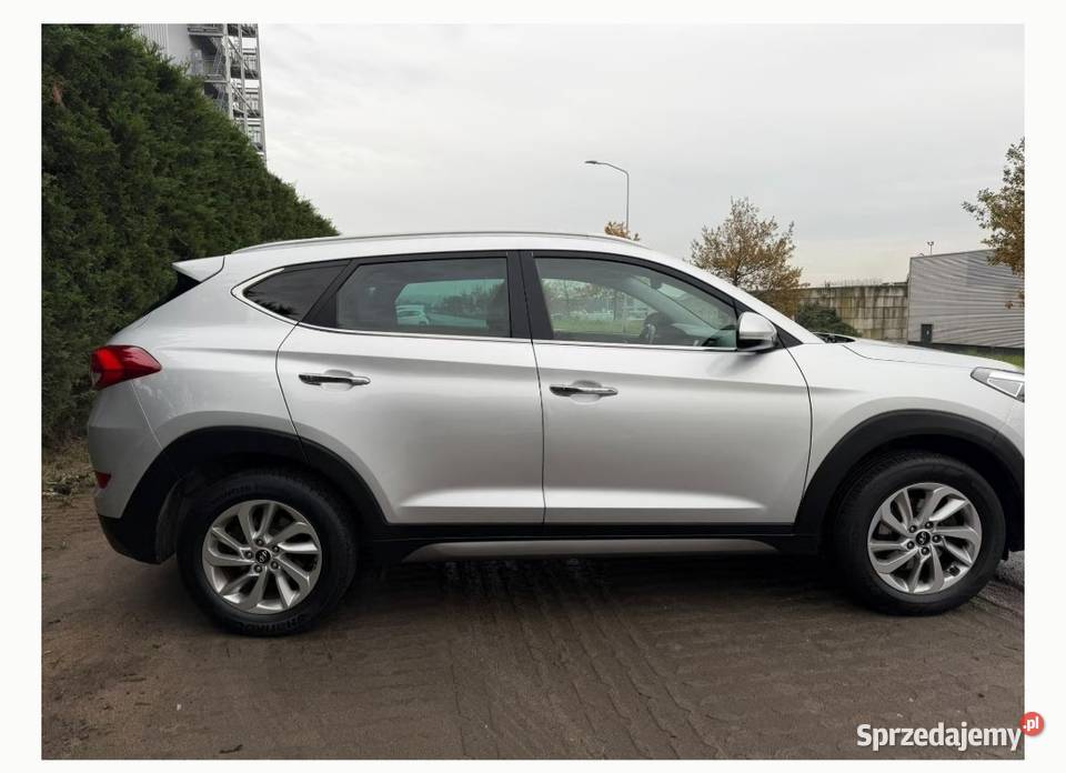 Hyundai Tucson 16 GDi Benzyna 132 Kamera srebrny śląskie