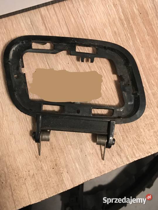 audi A4 mocowanie zaslepki spryskiwacza prawa Szczecin