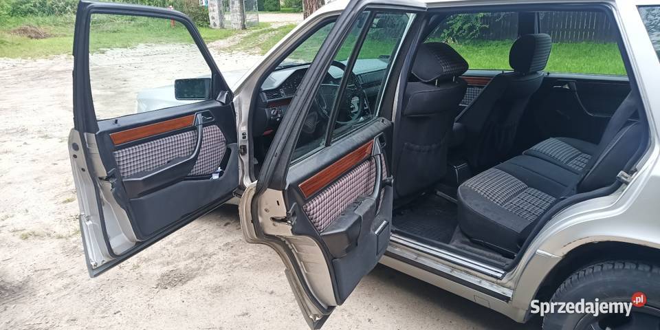 Mercedes s124 om605 113KM Gdańsk