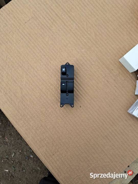 Panel Przełącznik szyb Mitsubishi Colt VI sprzedam
