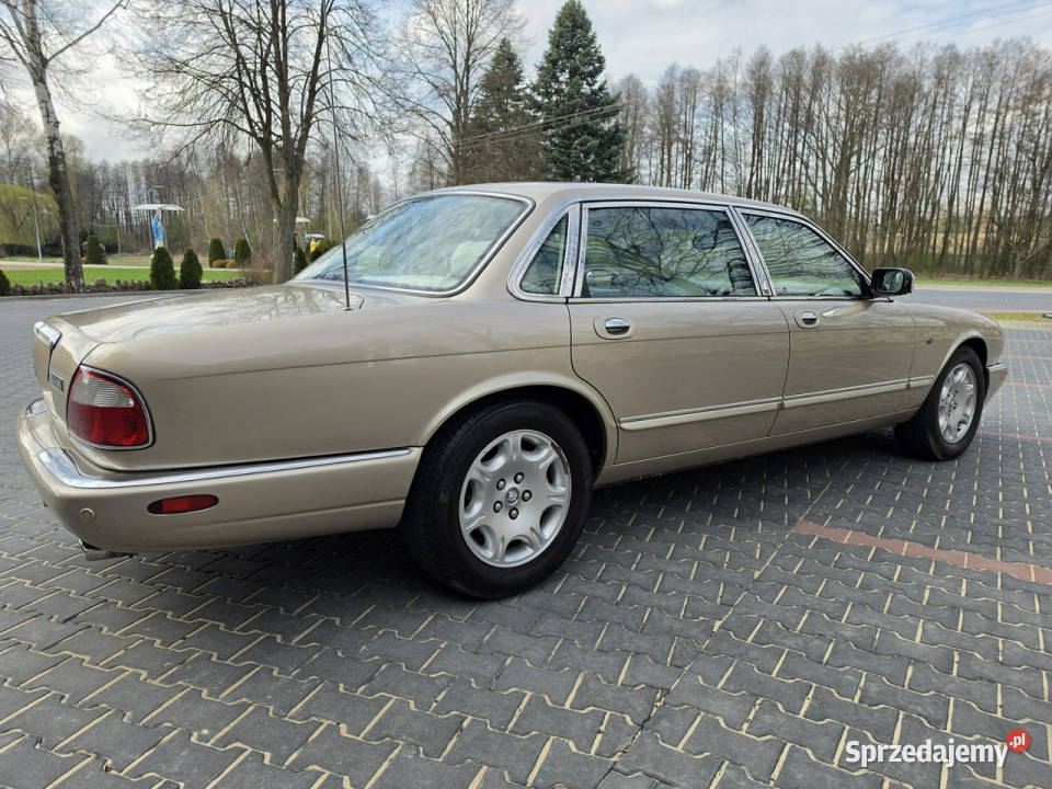 Jaguar XJ Jaguar Xj8 Vanden Plas 2001r 101 mil