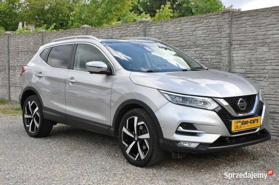 Nissan Qashqai 13T 160 LED Kamera 360 Navi