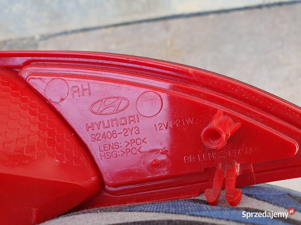 HYUNDAI IX35 LAMPA PRZECIWMGIELNA TYLNA PRAWA