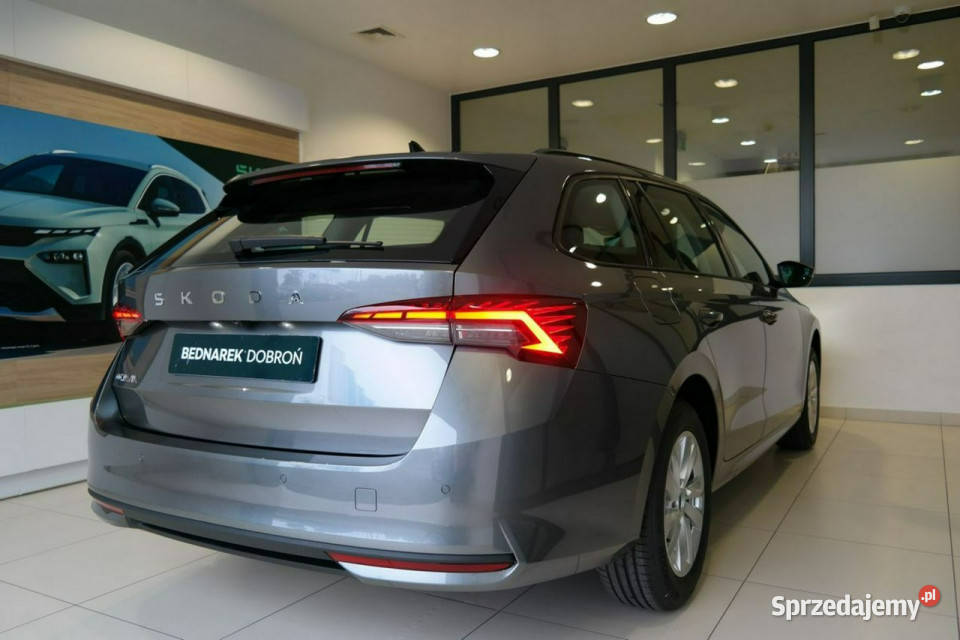 koda Octavia Combi Drive Essence 15 TSI 150 DSG łódzkie Łódź