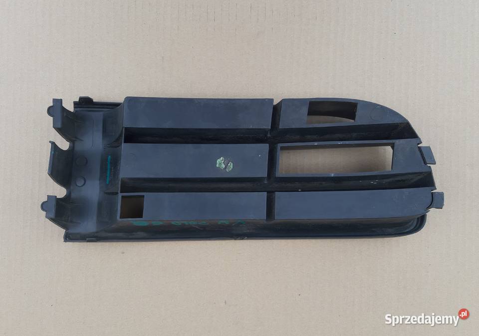 VW POLO 9N KRATKA ZDERZAKA LEWA 6Q0853665F lubuskie Trzciel