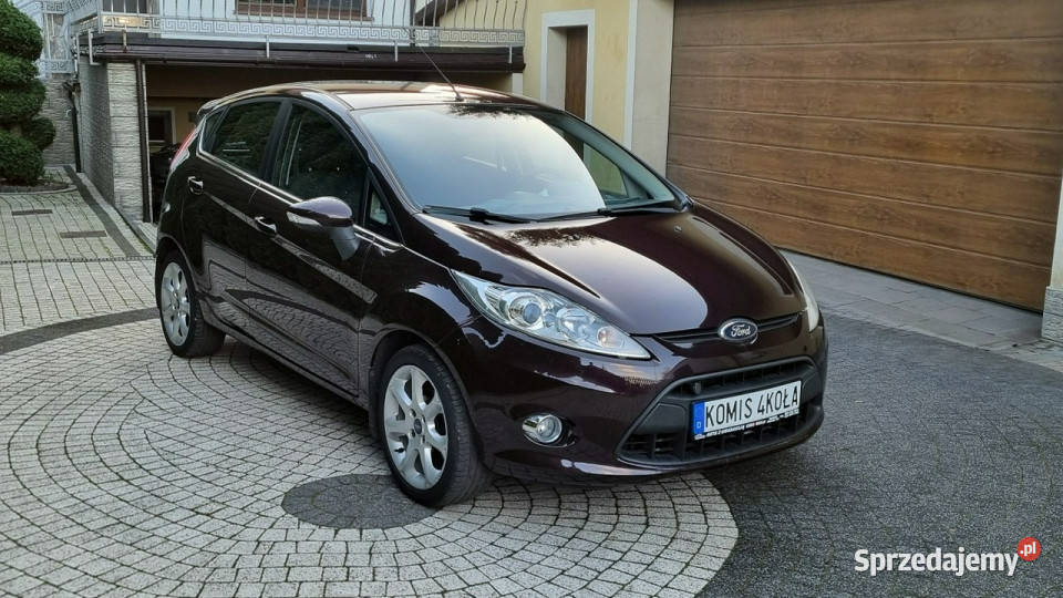 Ford Fiesta TITANIUM Climatron 125 Serwis podgrzewane fotele Płońsk