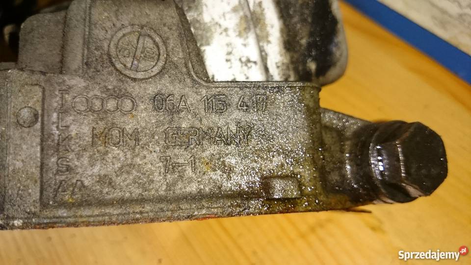 Podstawa filtra oleju 18 T AUQ 06A 115 417 Pozostałe Motoryzacja śląskie Jaworzno