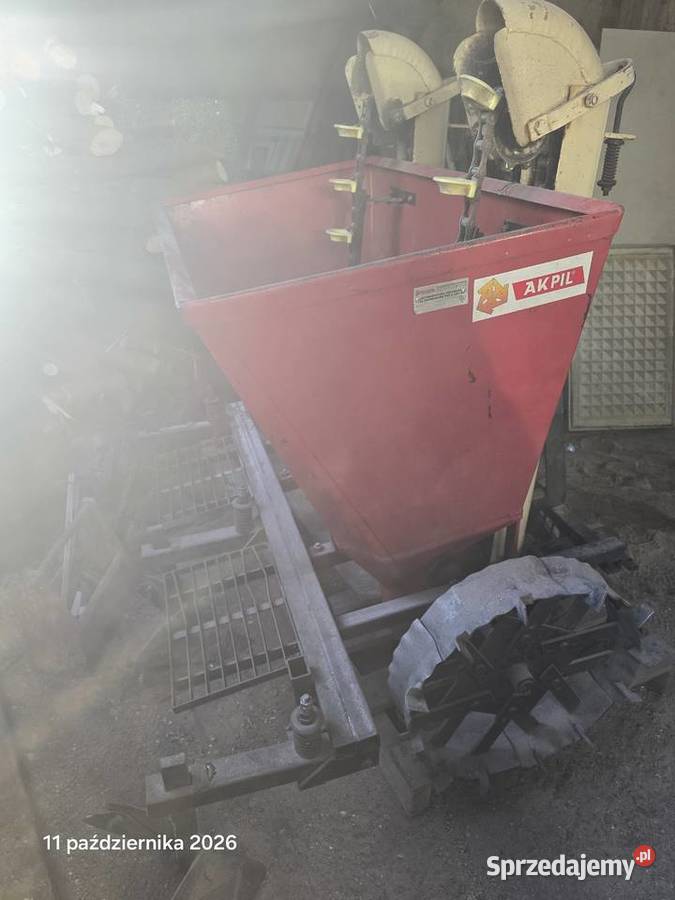 sadzarka do ziemniaków c 330 c360 Rok produkcji 1996