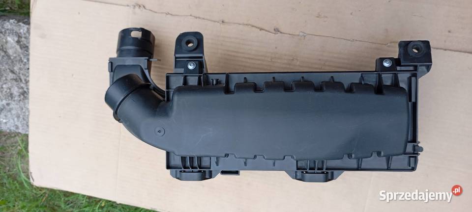 Obudowa filtra powietrza Peugeot Citroen 98 127 Chodzież sprzedam