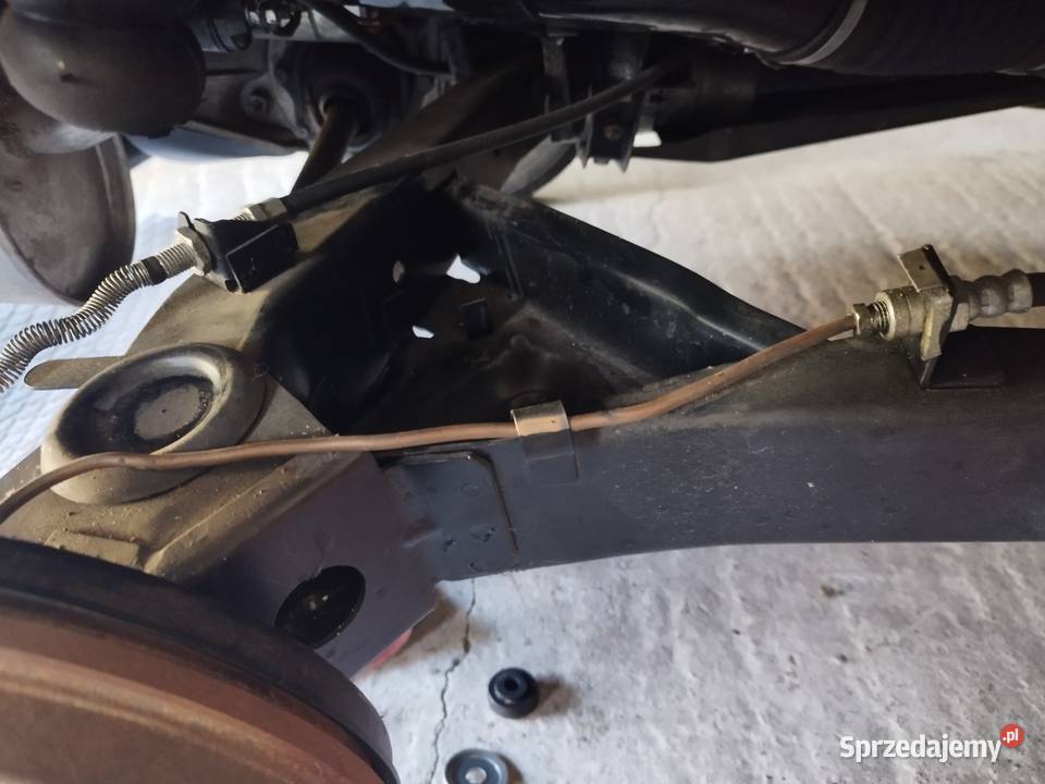 Fiat 126p Fl czerwony małopolskie Kalwaria Zebrzydowska