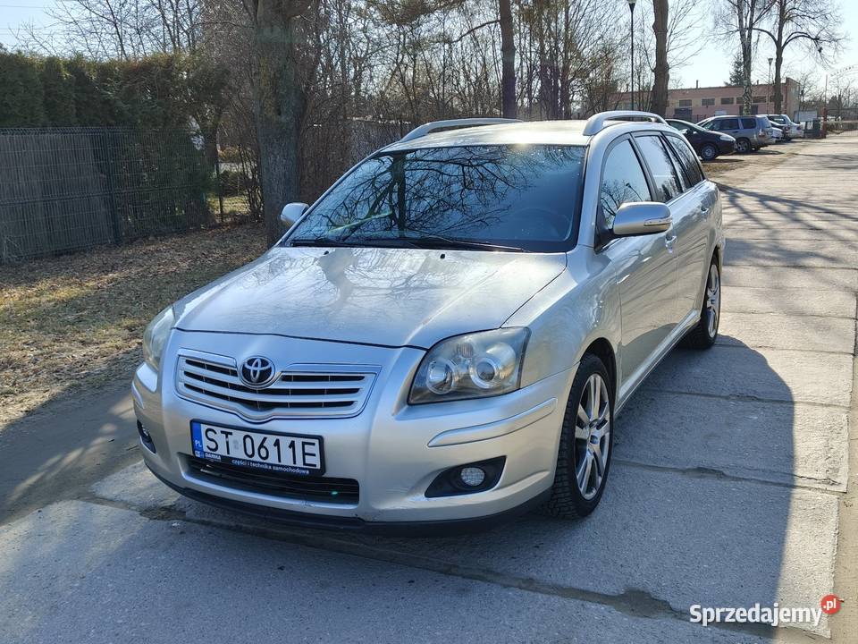 Toyota Avensis 20d4d sprzedam zamienie Avensis Konin