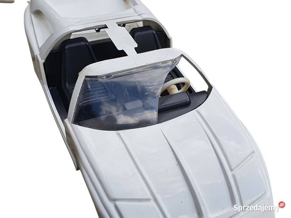 Stary model samochodu na kabel Mercedes C111 Cieszyn