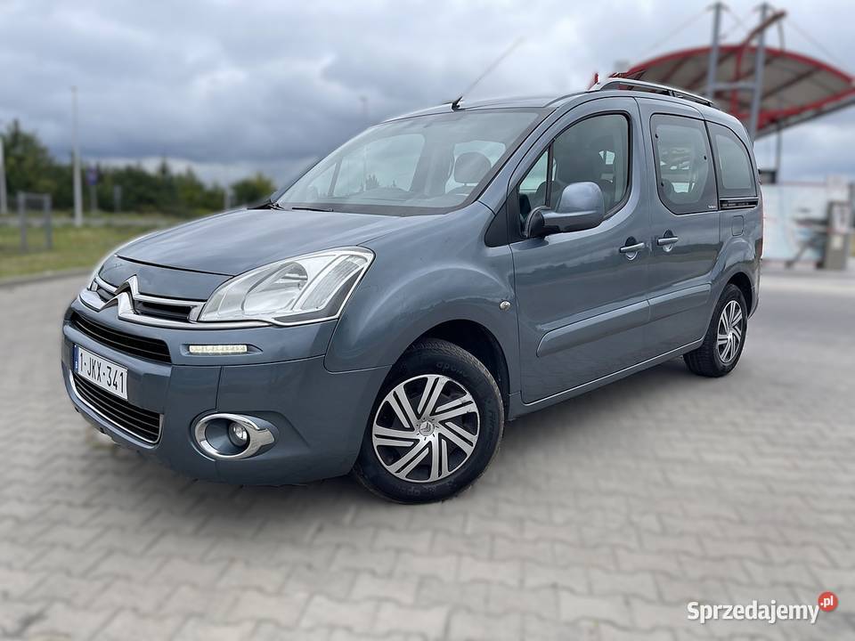 2012 Citron berlingo 182000 16 hdi 75 bez 1600cm3 Płock sprzedam