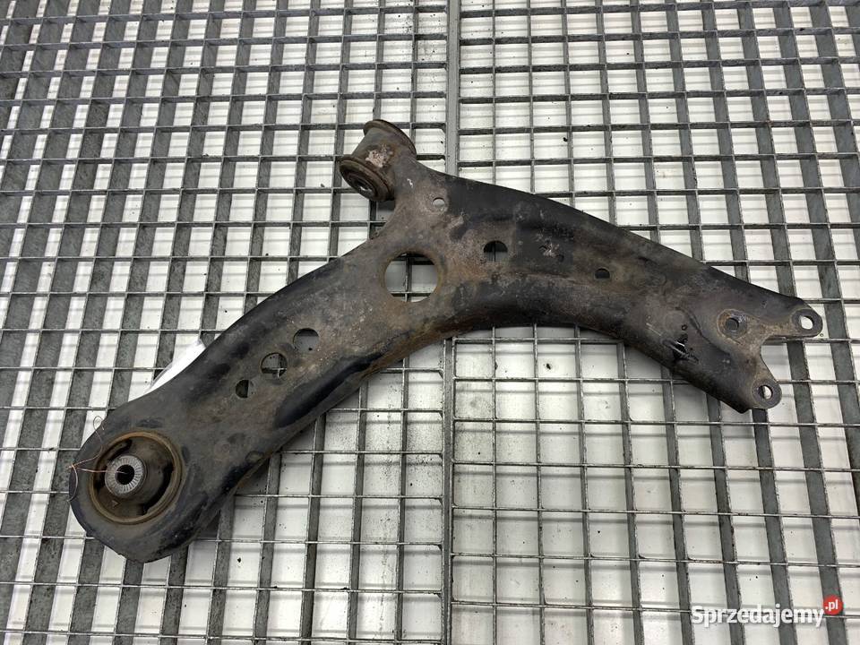 WAHACZ PRAWY PRZÓD VW GOLF VII Hatchback PRZEDNI sprzedam