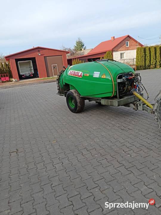 Sprzedam opryskiwacz sadowniczy Agrola 2000 l Kępa Piotrawińska